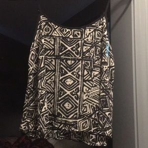 Geometric flowy crop top